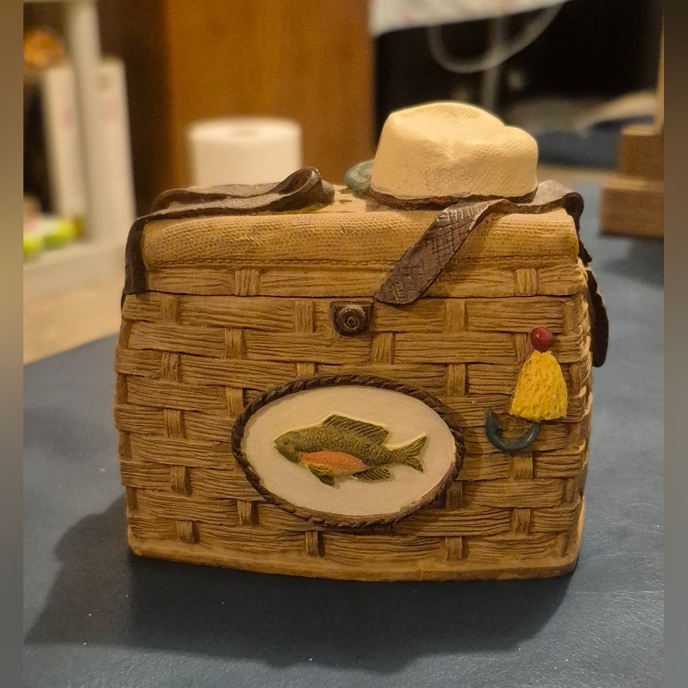 Vintage Dezine 1993 Fishing Creel Trinket Box Hand Painted Cabin Decor